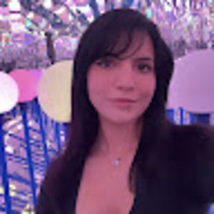 Meet your Posher, Yasmin